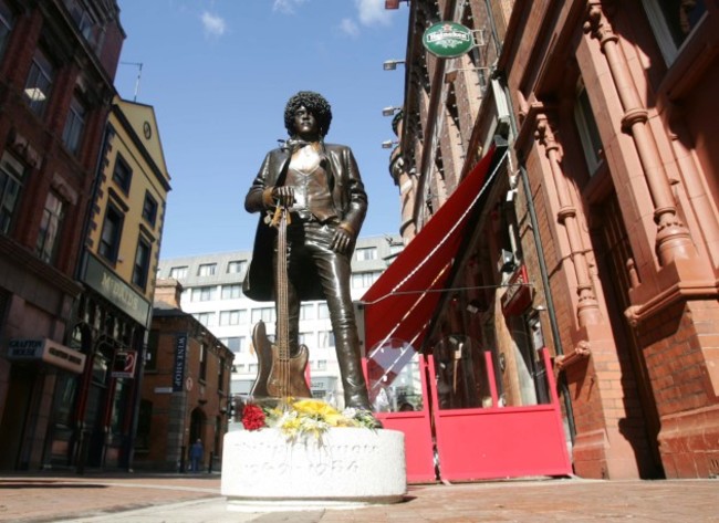 The Phil Lynott statue which was unveiled on Friday in his memory,pictured in Harry St Dublin.20/8/2005 Photo:Leon Farrell Photocall Ireland