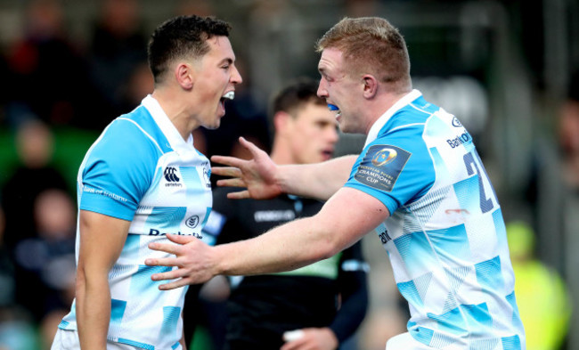 Noel Reid celebrates scoring their fourth try of the game with Dan Leavy