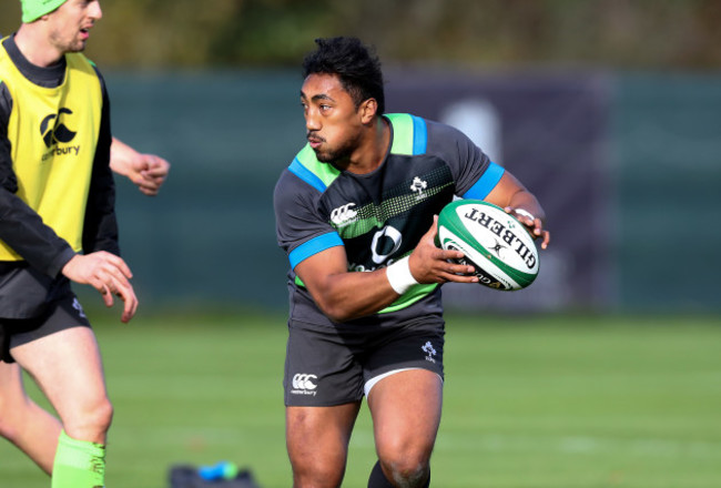 Bundee Aki