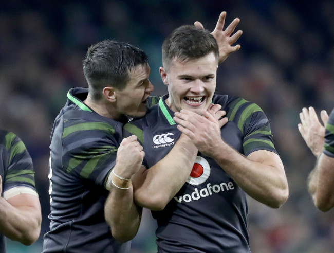 Jacob Stockdale and Johnny Sexton celebrate