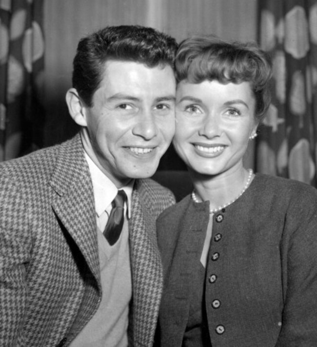 Eddie Fisher and Debbie Reynolds - London Airport