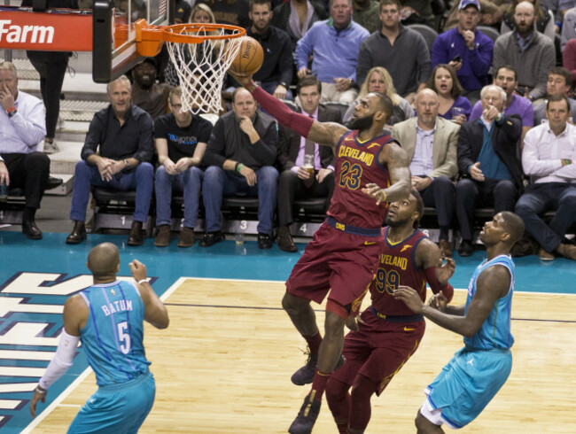 Cavaliers Hornets Basketball