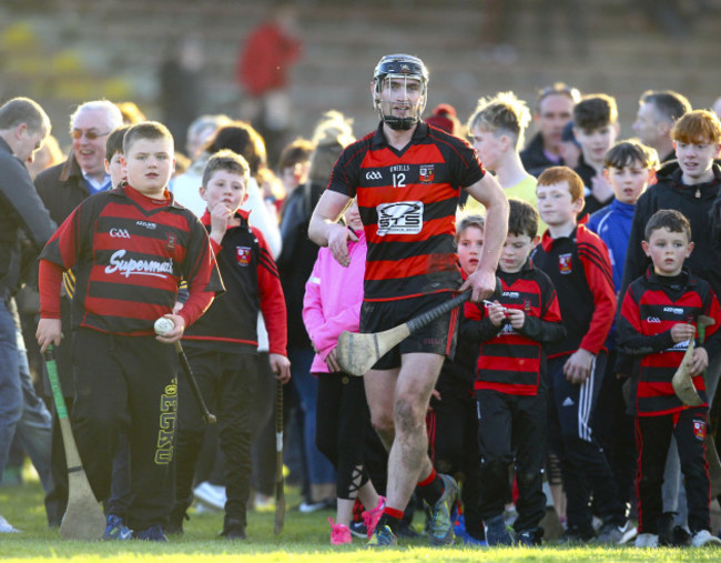 Pauric Mahony surrounded by supporters