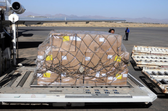 YEMEN-SANAA-AIRPORT-AID-ARRIVAL