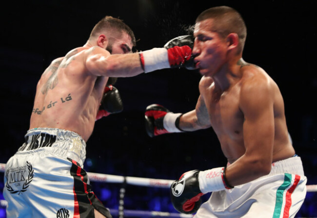 Jono Carroll (left) in action agaisnst Humberto De Santiago