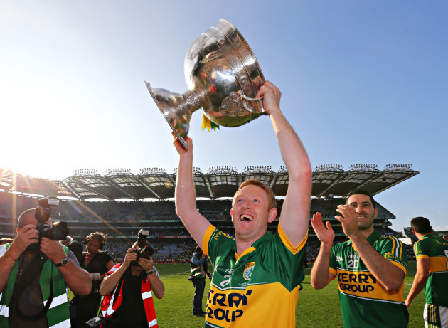 Colm Cooper lifts the Sam Maguire cup