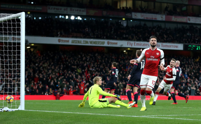 Arsenal v Huddersfield Town - Premier League - Emirates Stadium