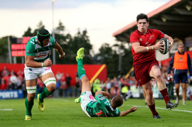 Alex Wootton and Francesco Minto with Tommaso Benvenuti