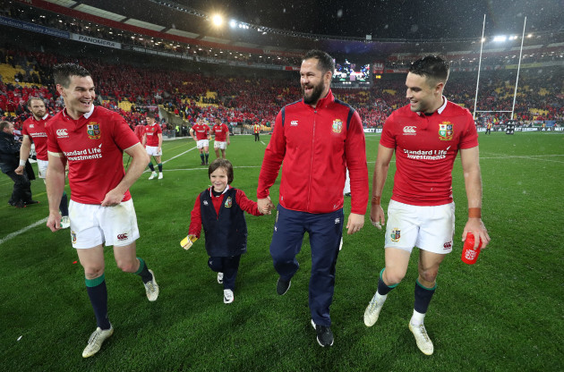 Andy Farrell celebrates winning with his son Gabriel, Jonathan Sexton and Conor Murray