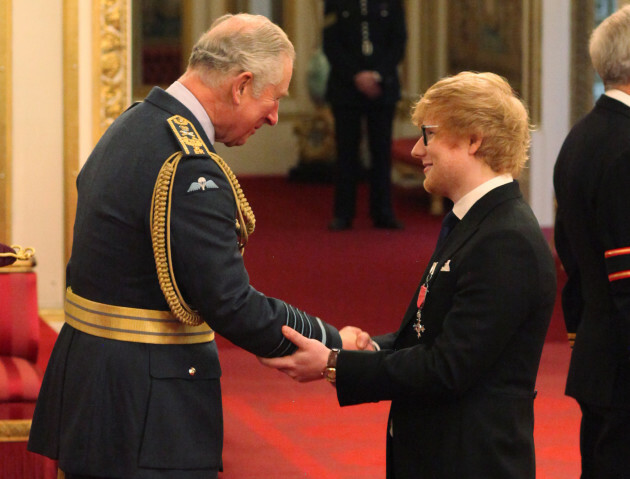 ed-sheeran-breached-royal-protocol-by-touching-prince-charles-arm-in-buckingham-palace