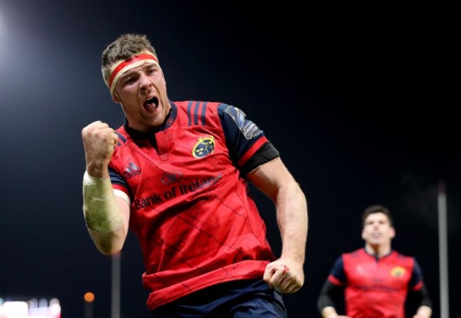 Peter O’Mahony celebrates scoring a try