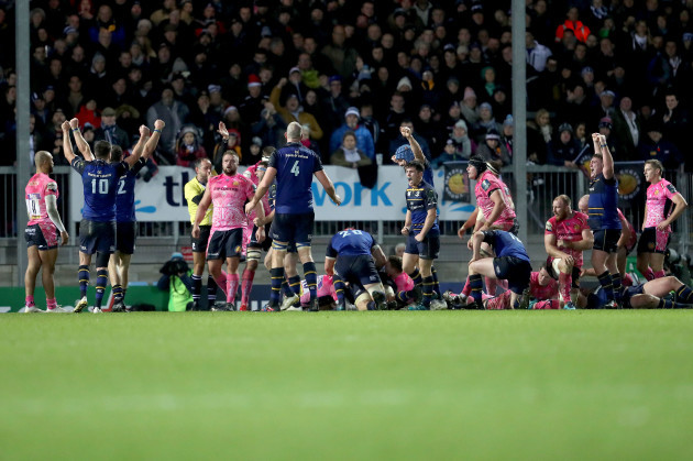 Leinster players celebrate Jack Conan's try