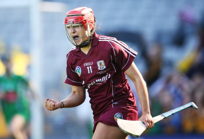 Rebecca Hennelly celebrates scoring