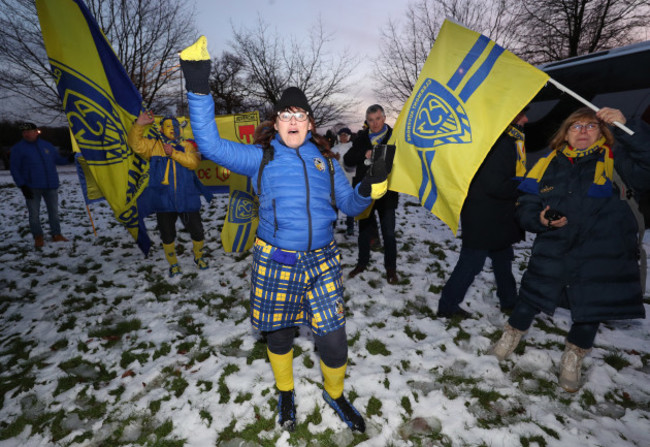 Clermont Auvergne fans before the match