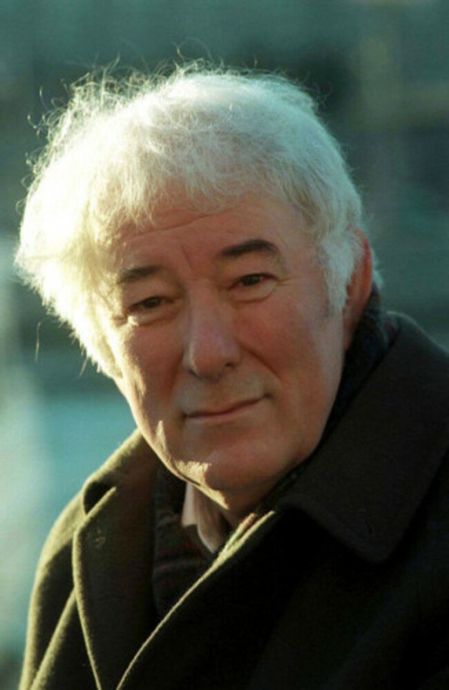 NOBEL PRIZEWINNER SEAMUS HEANEY  IN STOCKHOLM,DURING A STROLL IN THE CITY BEFORE HE RECEIVES HIS PRIZE. 9/12/1995 PIC PHOTOCALL IRELAND