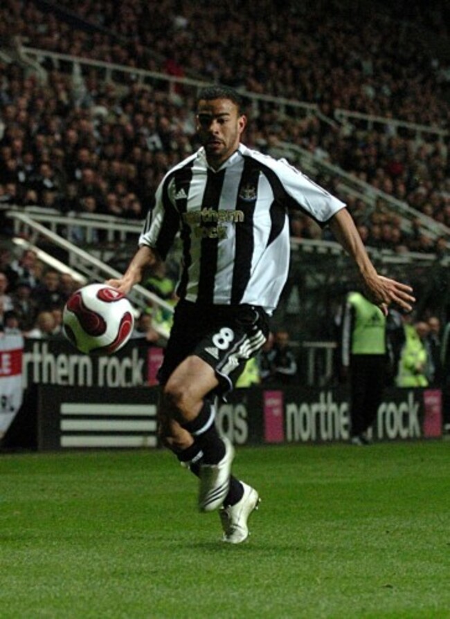 Soccer - UEFA Cup - Round of 16 - First Leg - Newcastle United v AZ Alkmaar - St James' Park
