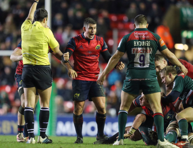 Ian Keatly celebrates a penalty won by CJ Stander over Luke Hamilton 17/12/2017