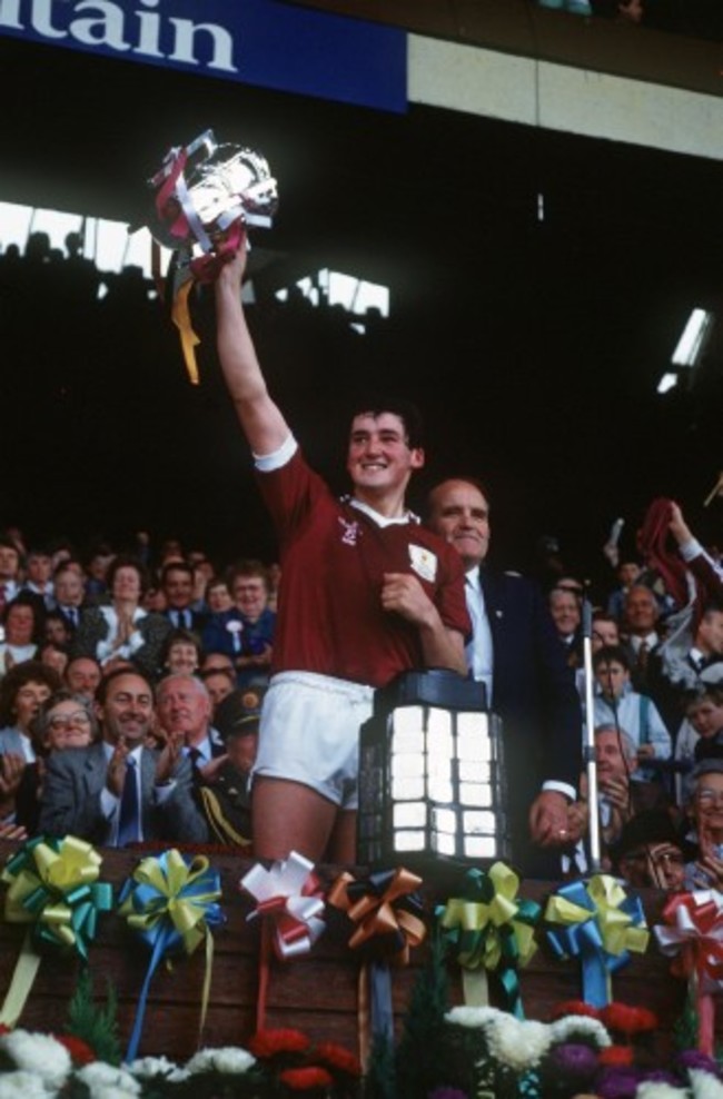 Conor Hayes lifts the Liam McCarthy 1987