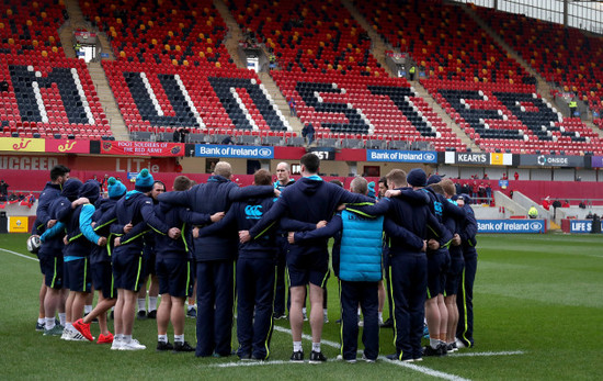 The Leinster team huddle before the game