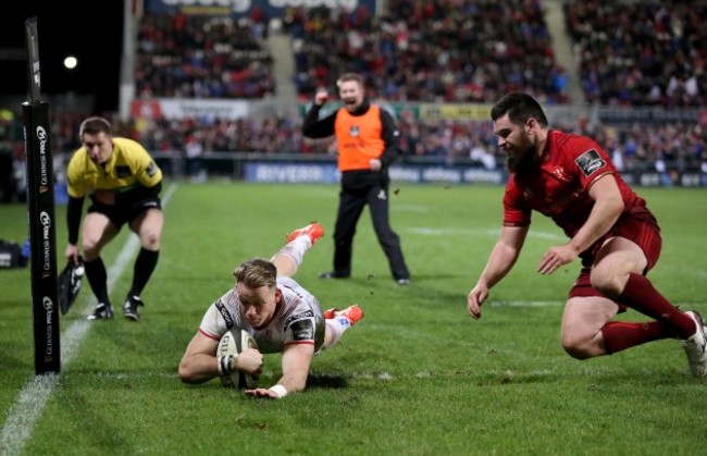 Craig Gilroy scores his second try