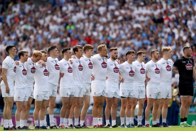 Kildare stand for the national anthem