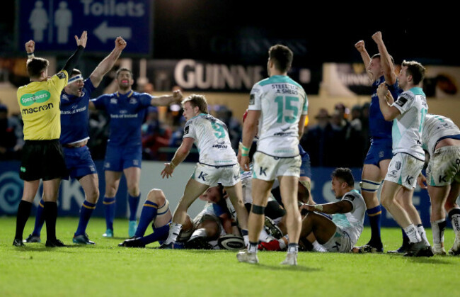 Fergus McFadden and Ross Molony celebrate at the final whistle