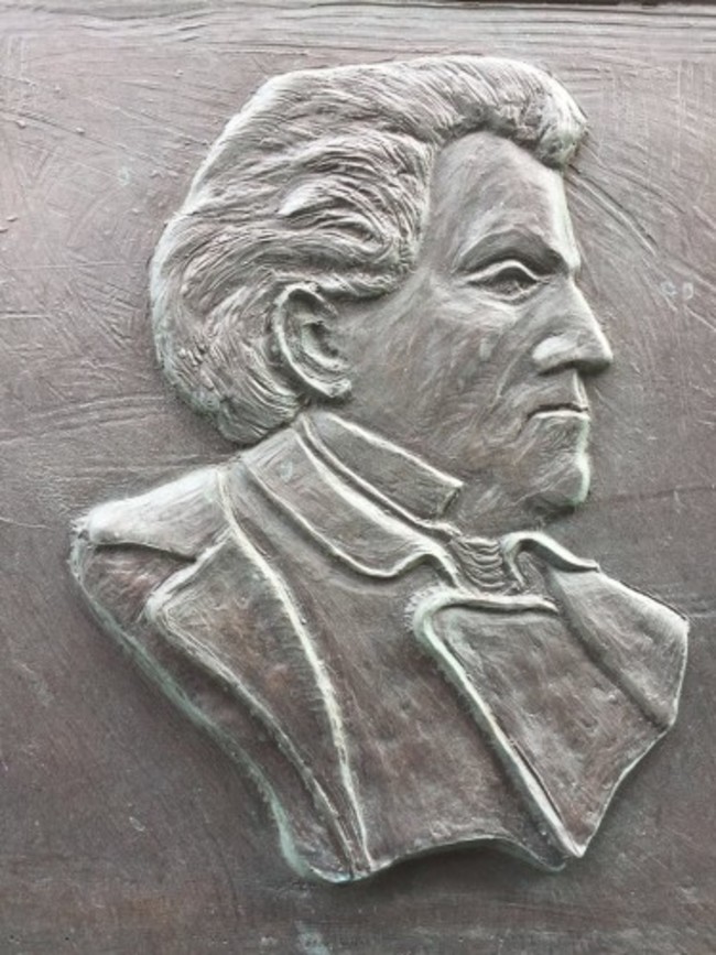 19598520_1700327376663990_5509902711393662987_n