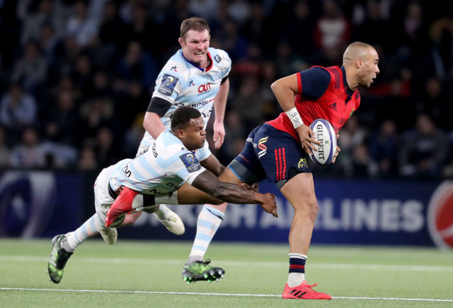 Virimi Vakatawa tackles Simon Zebo