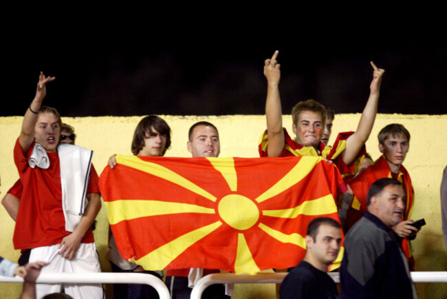 Soccer - European Championships 2004 Qualifier - Group Seven - Macedonia v England