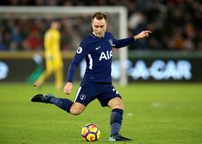 Swansea City v Tottenham Hotspur - Premier League - Liberty Stadium