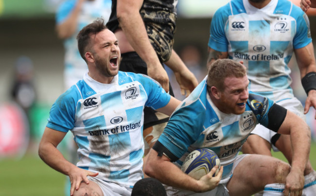 Sean Cronin celebrates his try with Jamison Gibson-Park