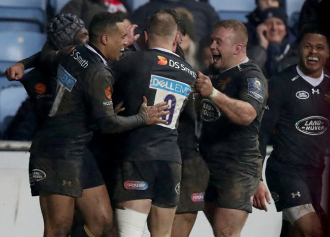Willie Le Roux celebrates his try with teammates 21/1/2018