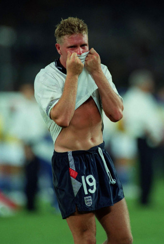 Paul Gascoigne cries at the end of the semi-final against Germany