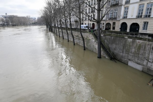 France: The River Seine Floods in Paris