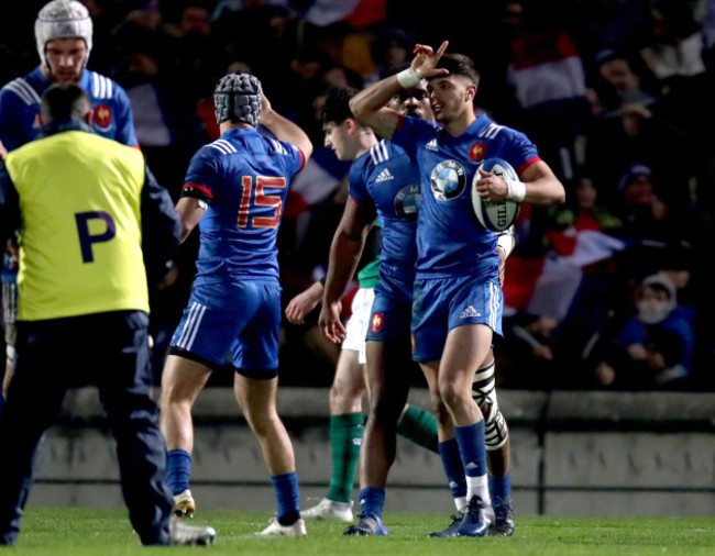 Romain Ntamack celebrates scoring a try