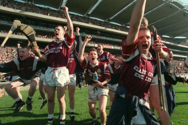 St. Joseph's bench celebrate17/3/1999