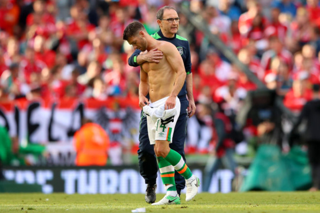 Martin O’Neill and Wes Hoolahan at the final whistle