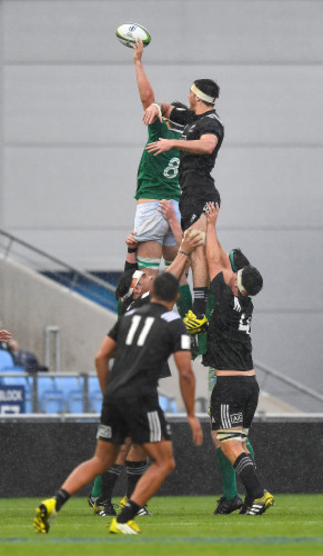 Max Deegan wins a lineout