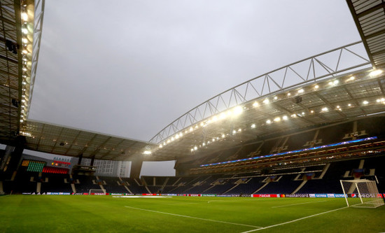 FC Porto v Liverpool - UEFA Champions League - Round of 16 - First Leg - Estadio do Dragao