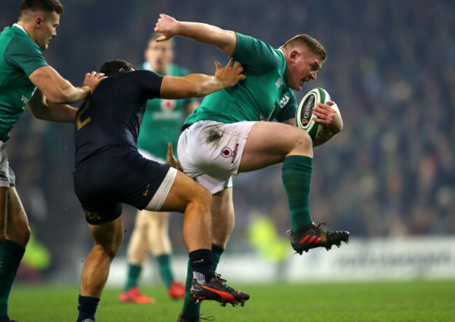 Tadhg Furlong gets past Agustin Creevy