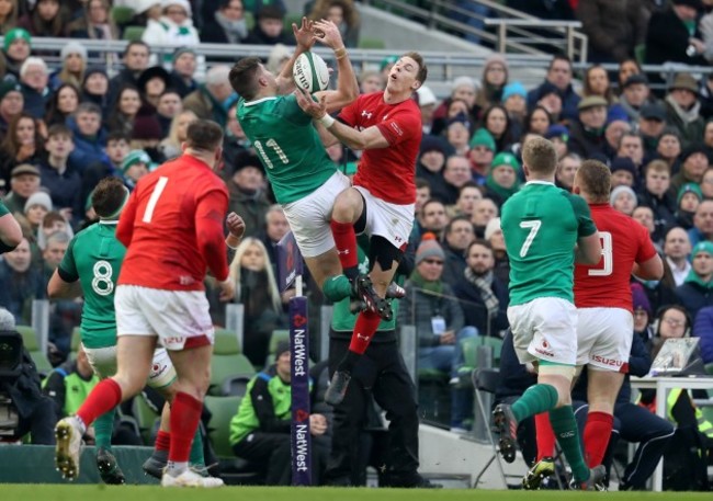 Jacob Stockdale with Liam Williams