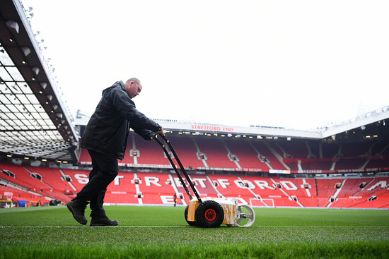 Manchester United v Liverpool - Premier League
