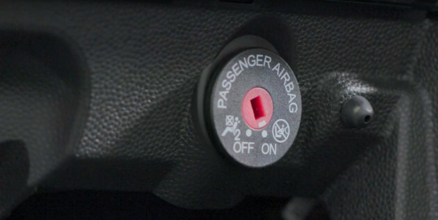 How to deactivate the passenger airbag - and why you might ... How to deactivate the passenger airbag - and why you might ...
