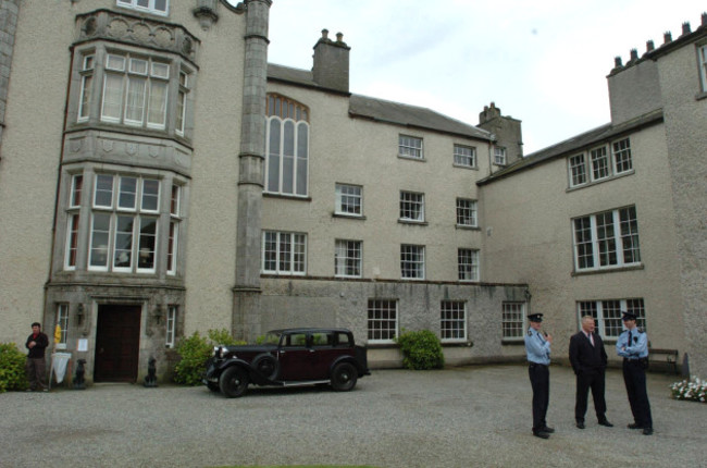 'Lassie' the feature film - On set, Kilruddery House