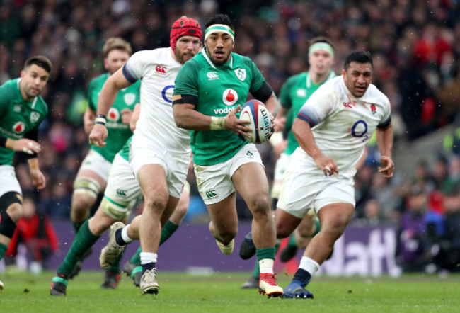 Bundee Aki makes a break