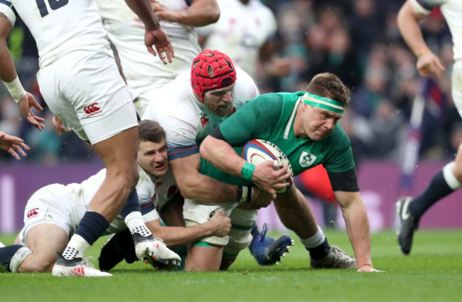 CJ Stander scores a try