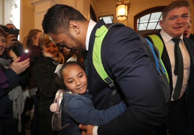 Bundee Aki with his daughter Adrianna