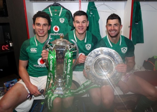 Joey Carbery, Jonathan Sexton and Rob Kearney celebrate winning