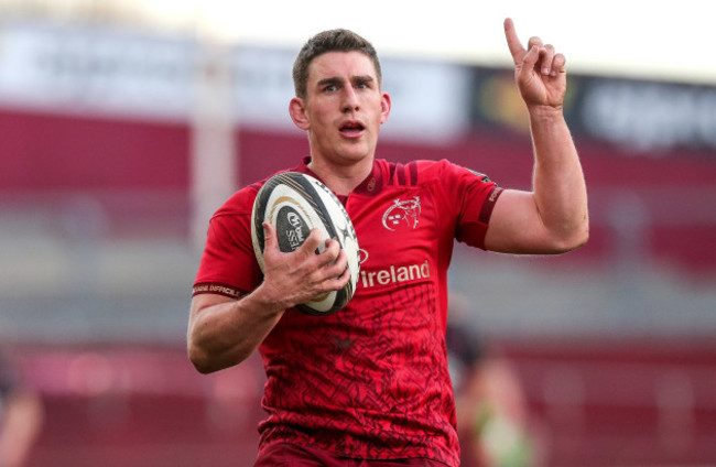 Ian Keatley calls a mark