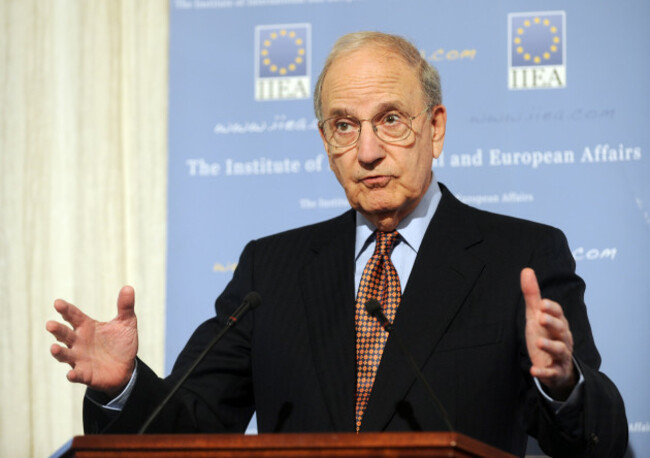 George Mitchell Speaking at IIEA